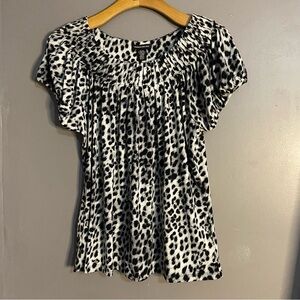 Valerie Stevens Black and White Animal Print Blouse